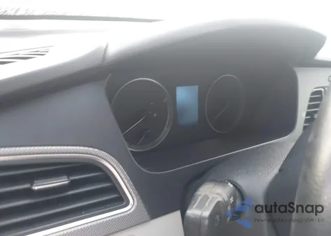 2015 Hyundai Sonata Se z USA, uszkodzony, nr VIN 5NPE24AF8FH183007